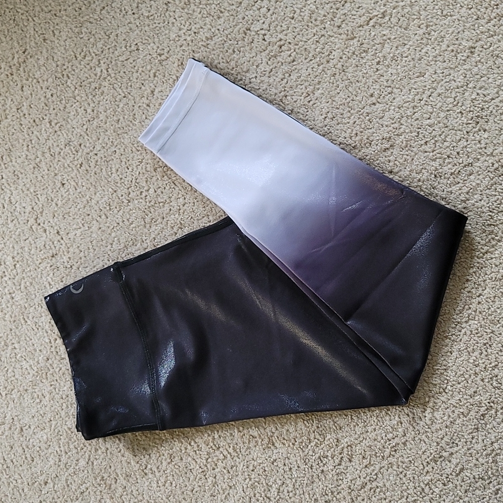 Zyia black n white ombre metallic hi-rise 7/8